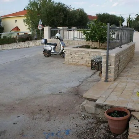 Irena Appartement Supetar